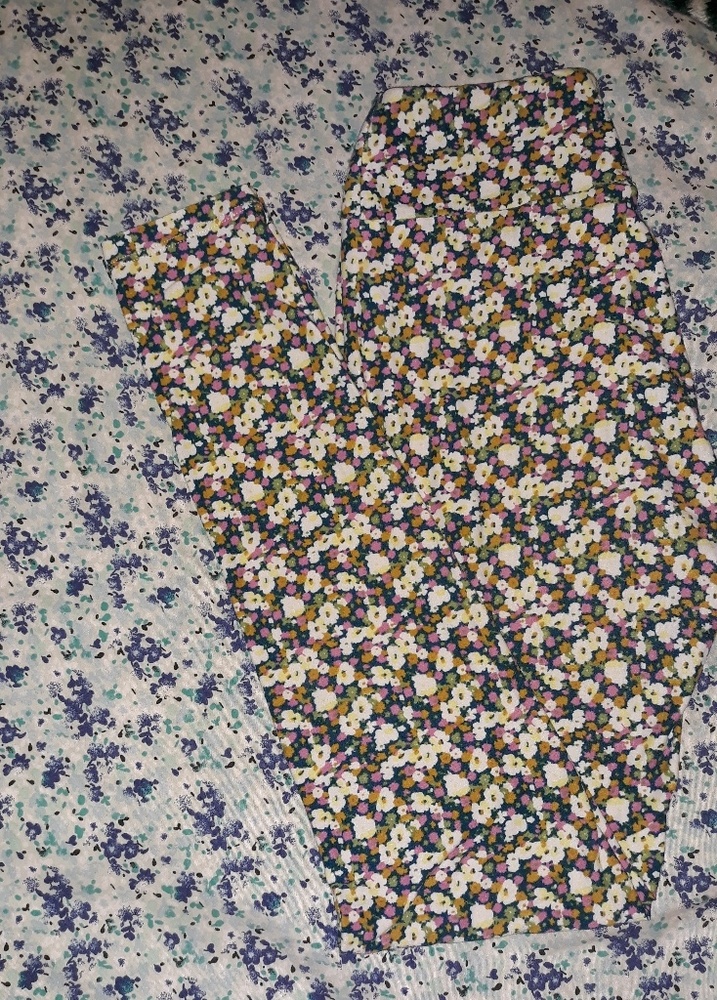 Lularoe legging floral one size